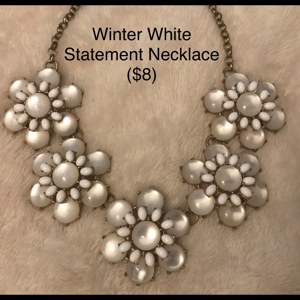 Winter White necklace